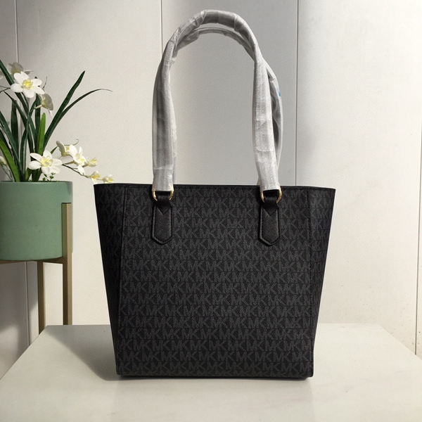 マイケルコースバッグ側面デザイン